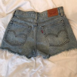 Levi’s 501 High-waisted Shorts
